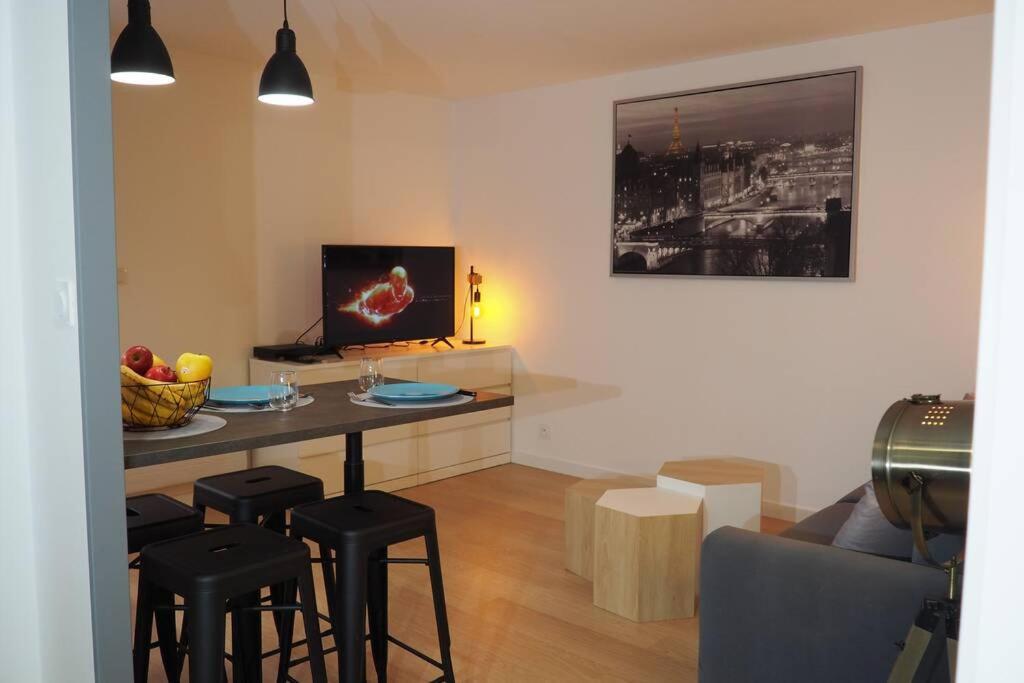 Le Faubourg-Raines - Chaleureux Studio A 5Mn De La Gare Dijon Eksteriør bilde